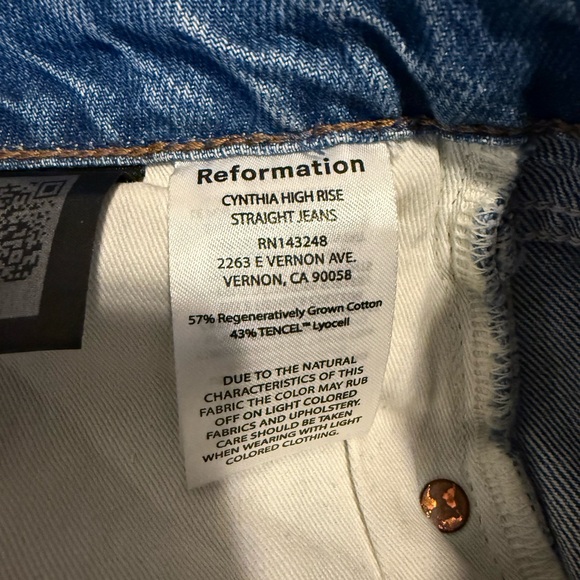 Reformation Cynthia High Rise Straight Jean - Picture 7 of 7